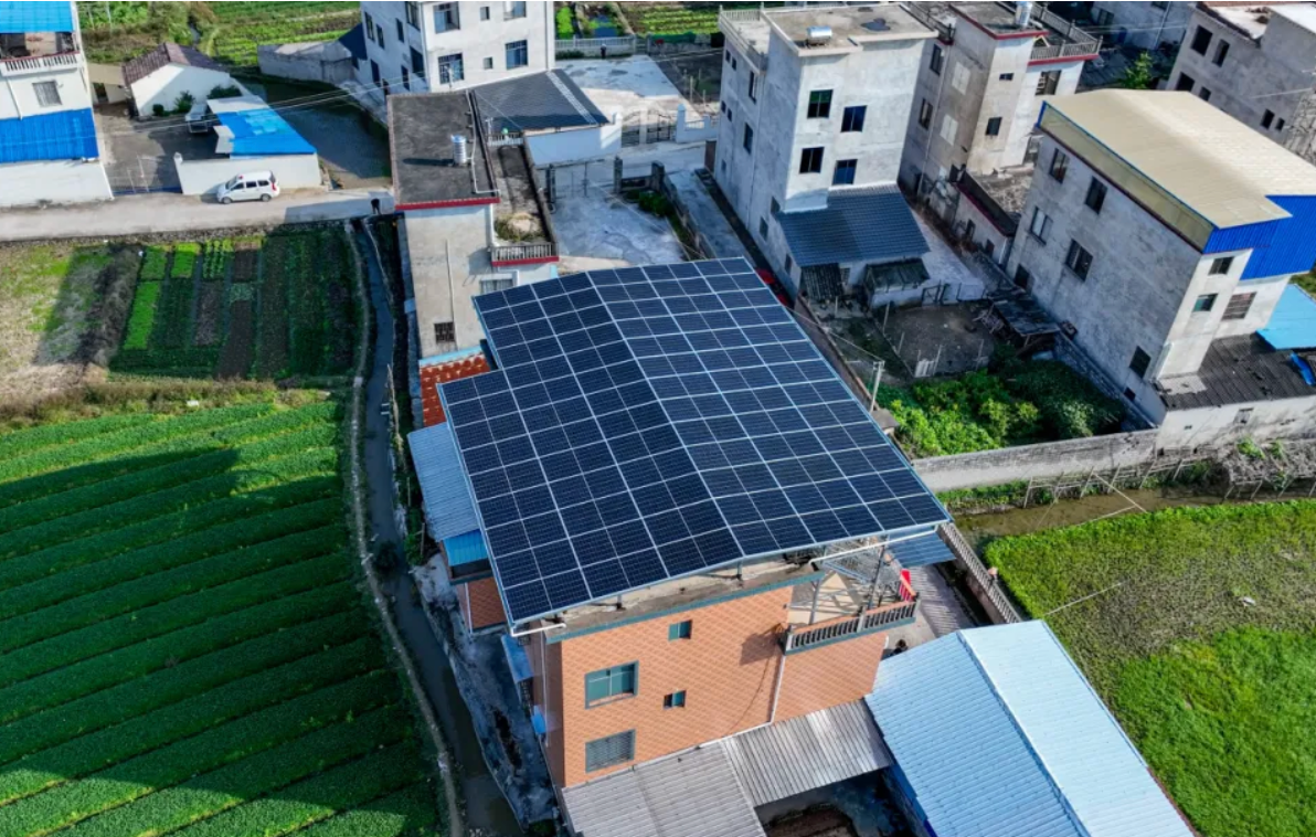 夏季遮阳，是时候安装屋顶「大阳房」了！