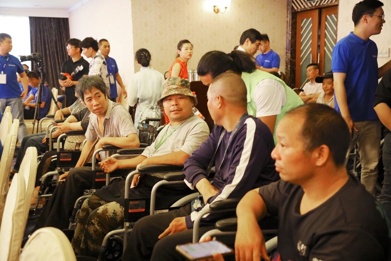 助残日 爱温暖 | 正泰安能联合残联启动“爱心公益助残”活动